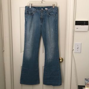 Lucky 🍀 Brand Sweet N’ Low Jeans